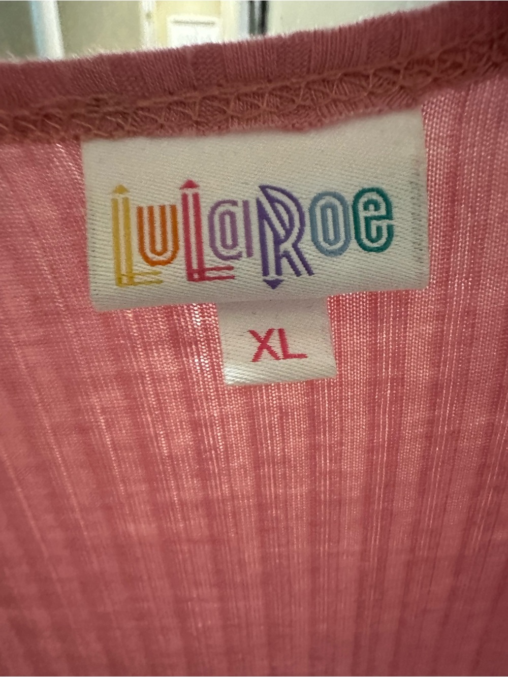 LuLaRoe Long Pink Sleeveless Cardigan Duster - Picture 4 of 4